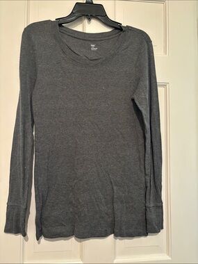 GAP Dark Charcoal Gray Long-Sleeve Crewneck Top